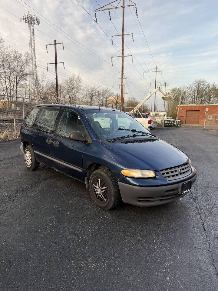 Used 2000 Plymouth Voyager FWD image 9