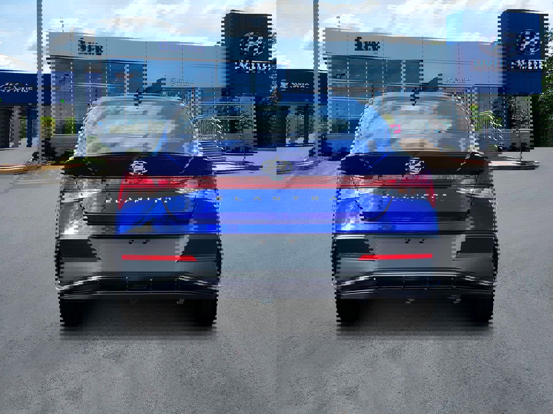 New 2025 Hyundai Elantra SEL image 6