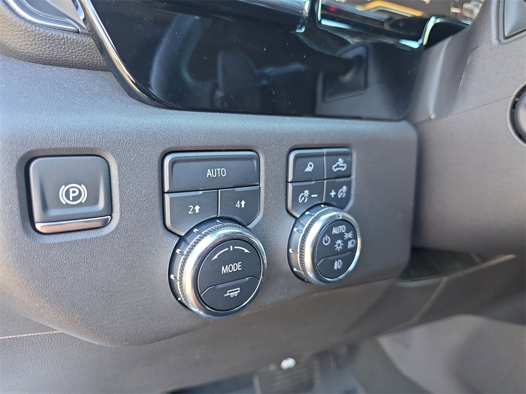 Used 2024 GMC Sierra 1500 SLT w/ SLT Premium Plus Package image 32