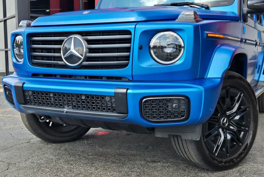 Used 2025 Mercedes-Benz G 580 w/ EQ Technology image 3