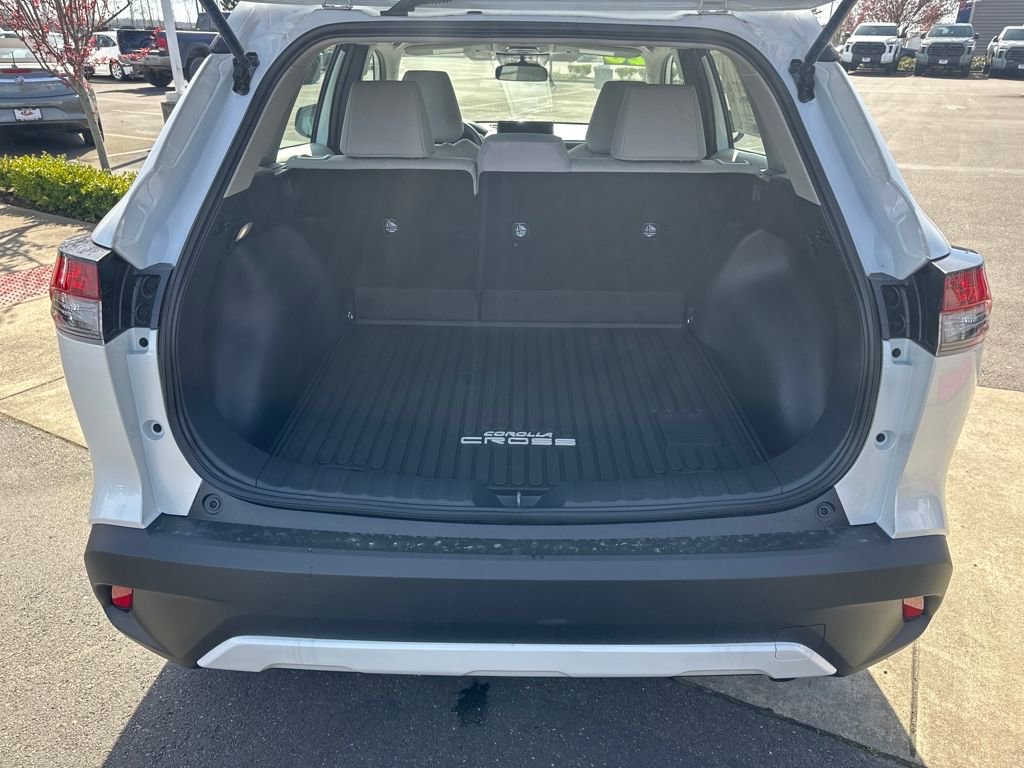 Certified 2026 Toyota Corolla Cross L image 24