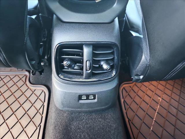 Used 2024 MINI Cooper Countryman S FWD image 18