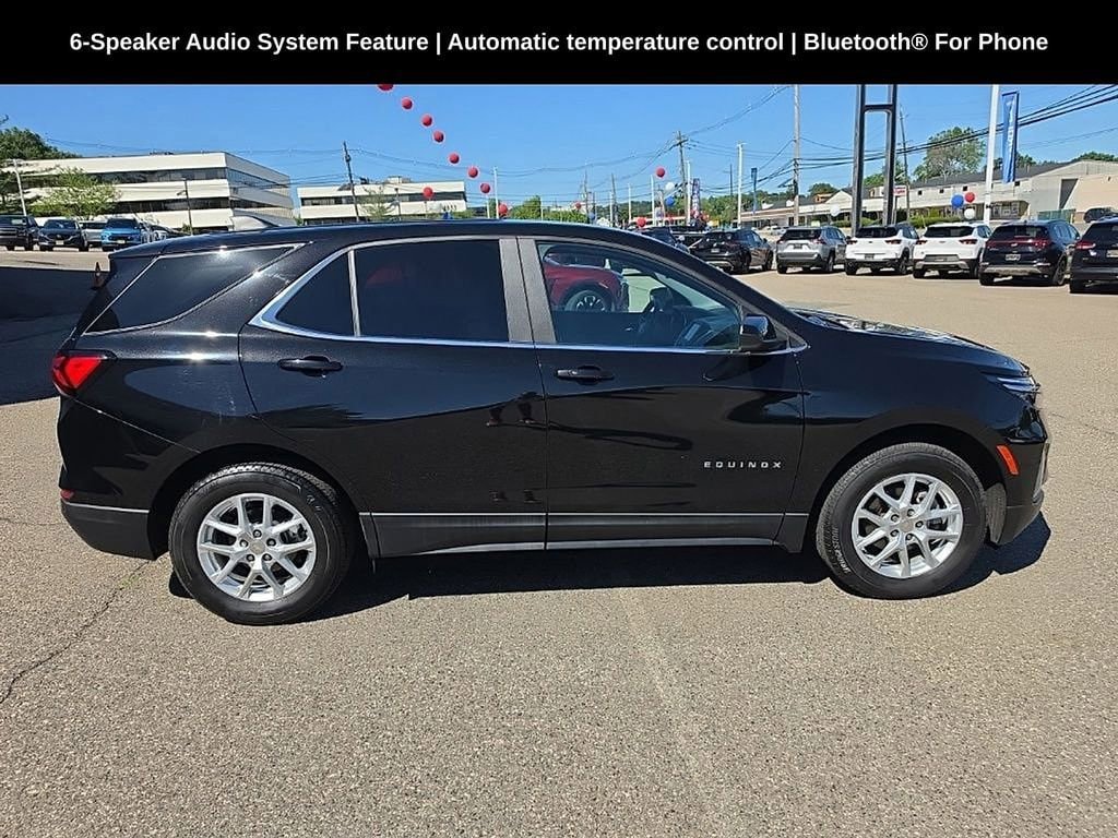 Used 2024 Chevrolet Equinox LT AWD/4WD image 2