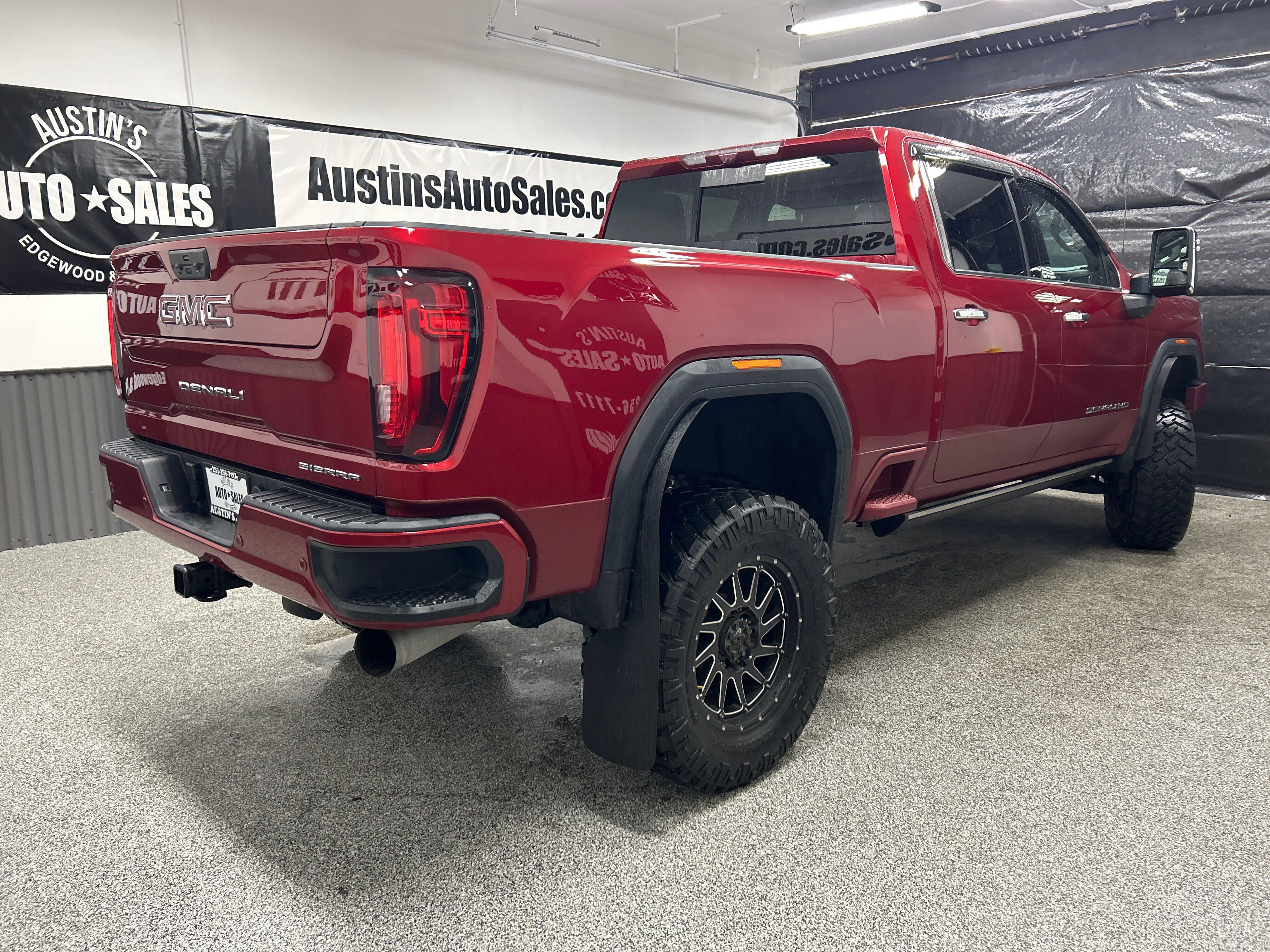 Used 2022 GMC Sierra 3500 Denali w/ Denali Ultimate Package image 6