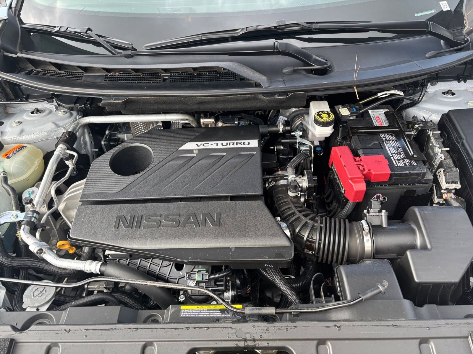 Used 2025 Nissan Rogue SV image 33
