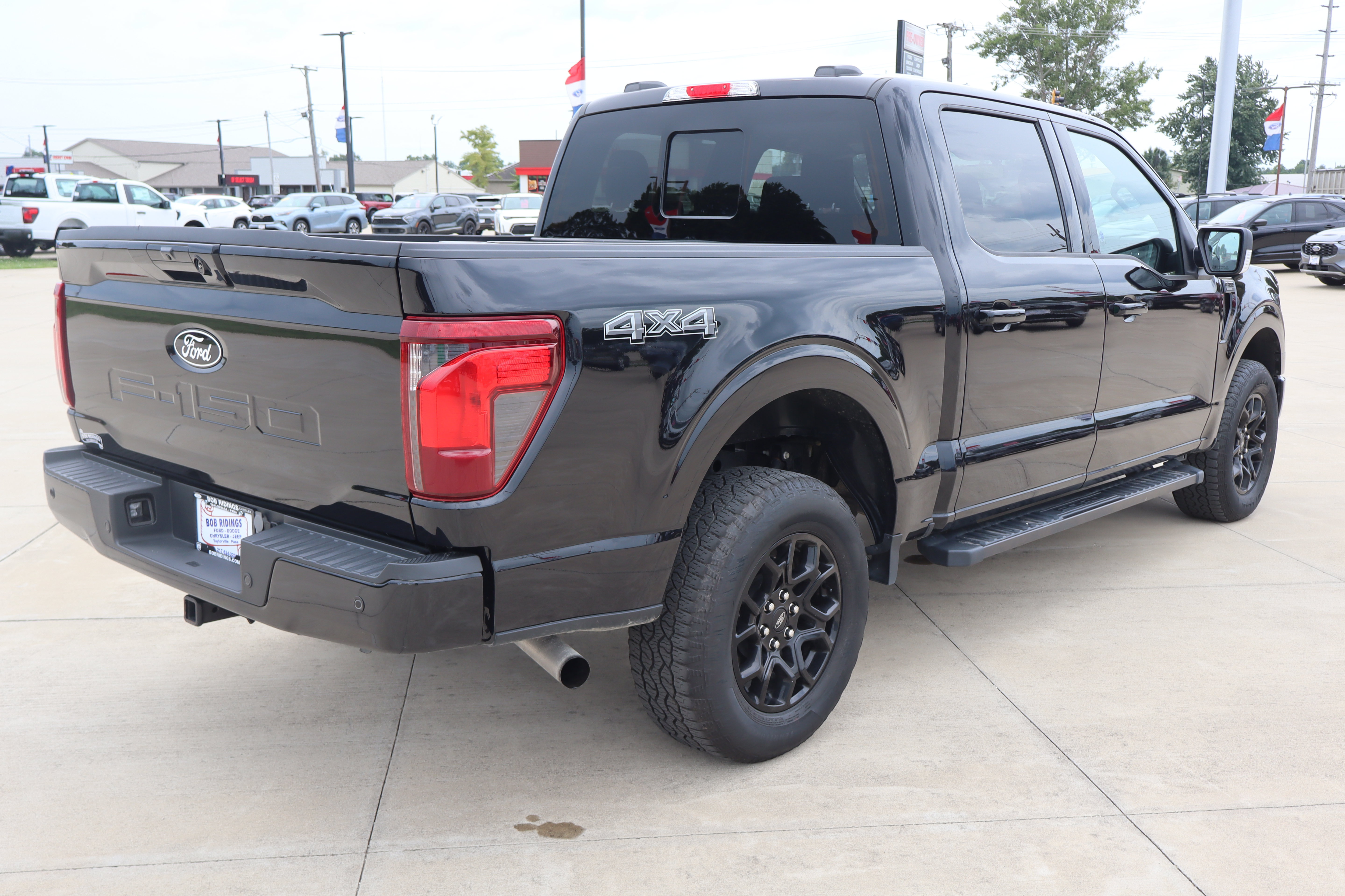 Used 2024 Ford F150 XLT w/ Equipment Group 302A MID AWD/4WD image 5