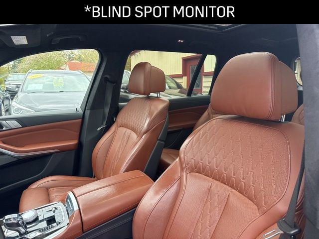 Used 2020 BMW X7 xDrive40i w/ Luxury Seating Package AWD/4WD image 10