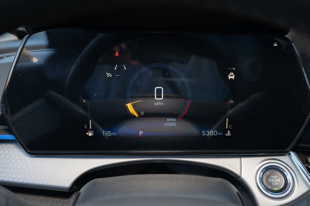 Used 2026 Chevrolet Trax LT w/ LT Convenience Package FWD image 25