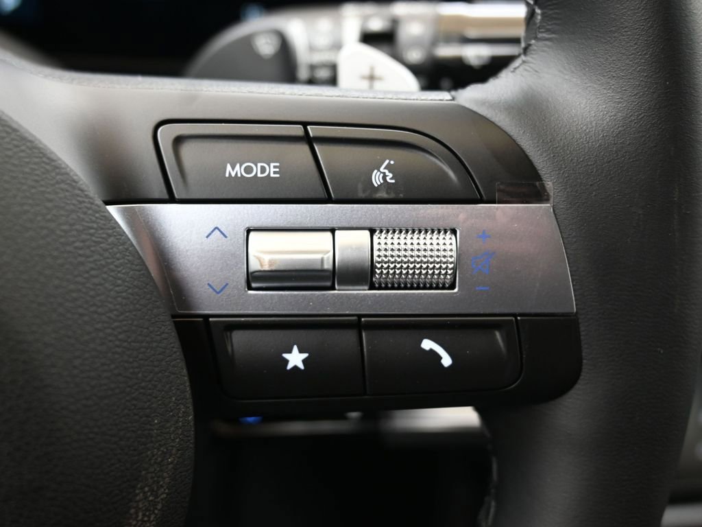 New 2026 Hyundai Tucson Limited image 28