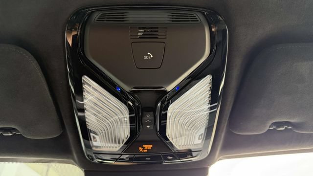 Used 2024 BMW X7 xDrive40i w/ Executive Package AWD/4WD image 91