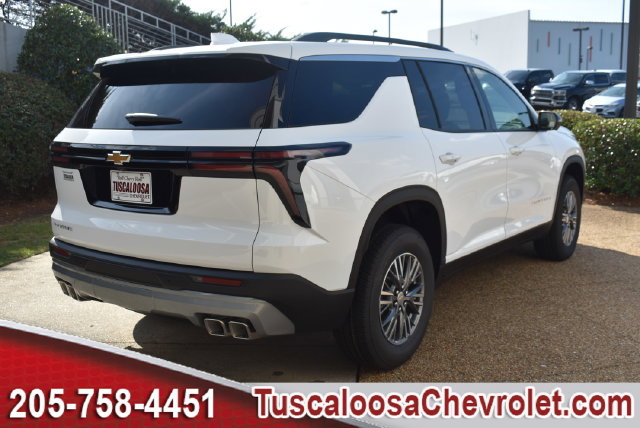 New 2027 Chevrolet Traverse LT w/ Driver Confidence Package FWD image 12
