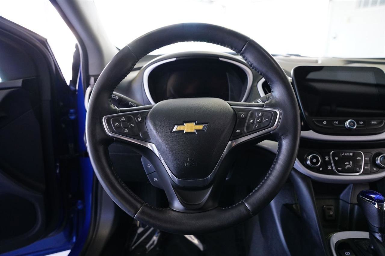 Used 2017 Chevrolet Volt LT w/ Comfort Package image 12