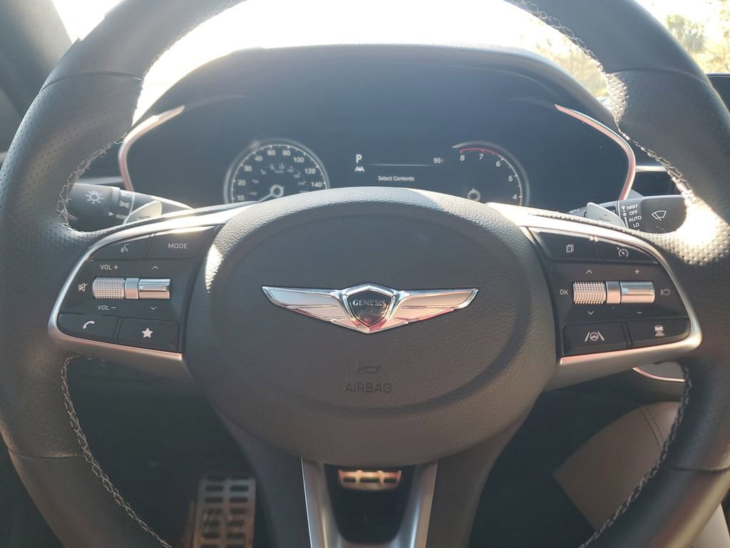Used 2022 Genesis G70 3.3T image 25