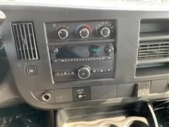 Used 2016 Chevrolet Express 3500 RWD image 24