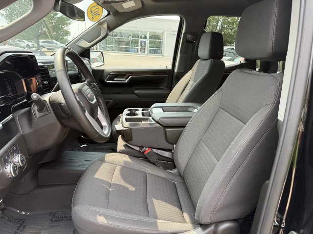 Used 2023 GMC Sierra 1500 Elevation w/ LPO, Elevation Black Package AWD/4WD image 7