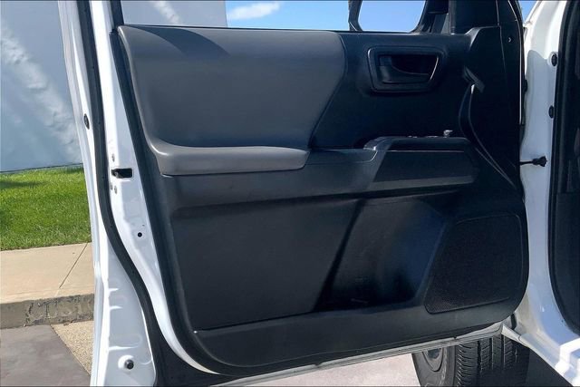 Used 2018 Toyota Tacoma SR w/ SR Convenience Package RWD image 22