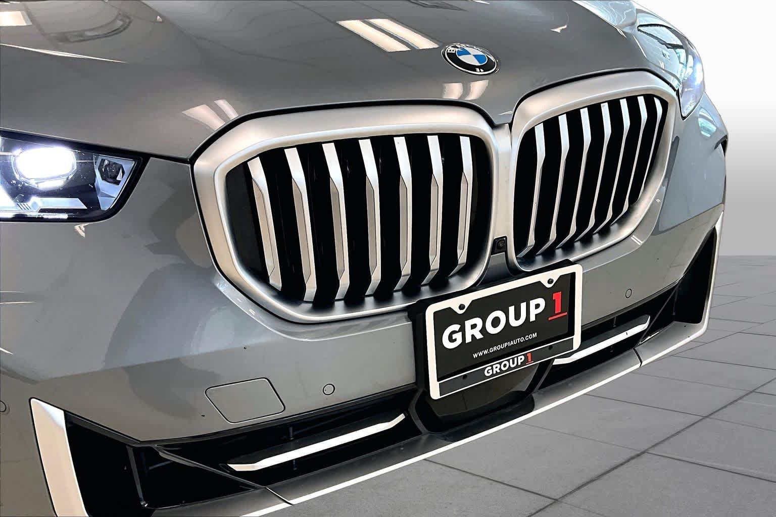 Used 2024 BMW X5 sDrive40i w/ Premium Package RWD image 29