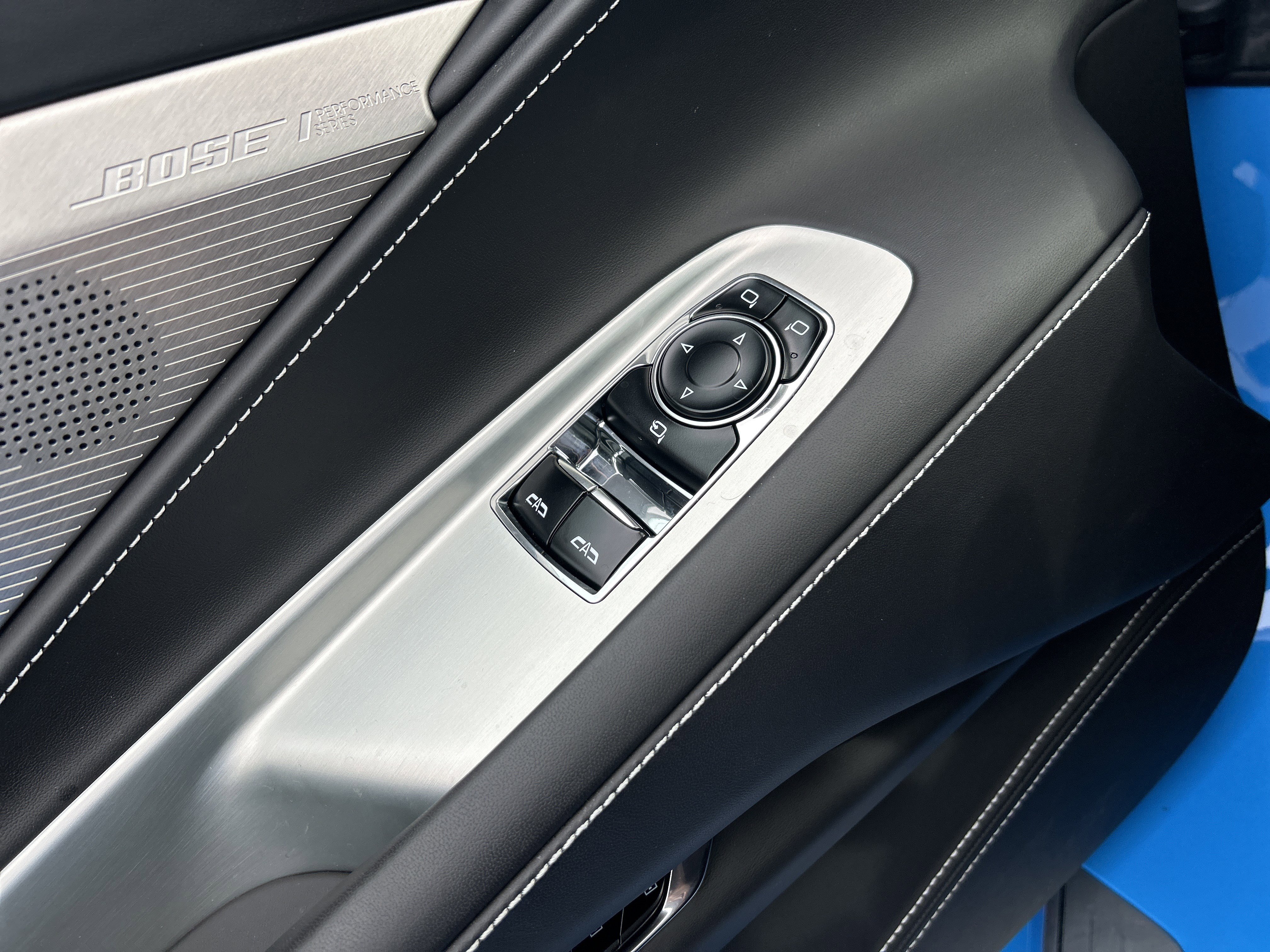 Used 2024 Chevrolet Corvette Stingray Premium Cpe w/ Z51 Performance Package image 23