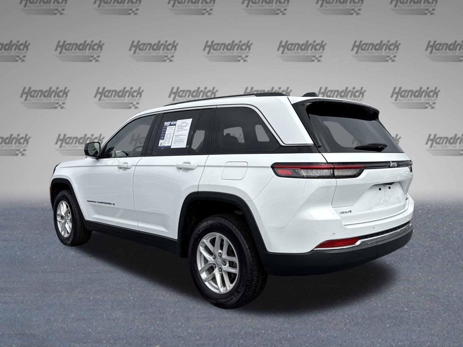 Used 2023 Jeep Grand Cherokee Laredo X w/ Luxury Tech Group I image 7