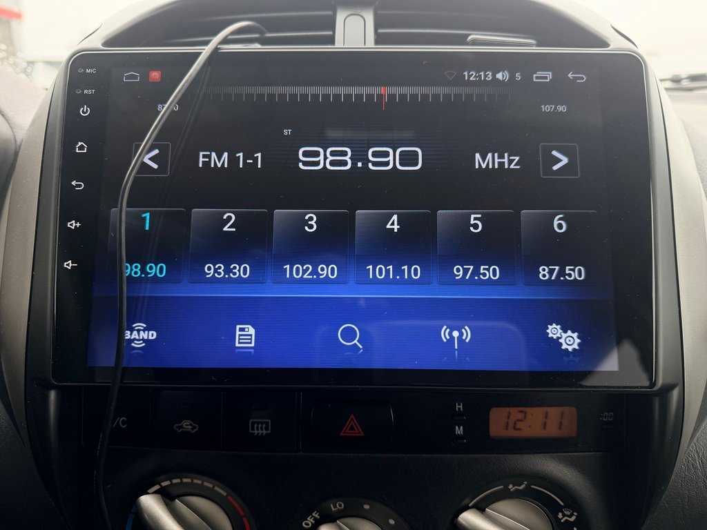 Used 2004 Toyota RAV4 2WD image 14