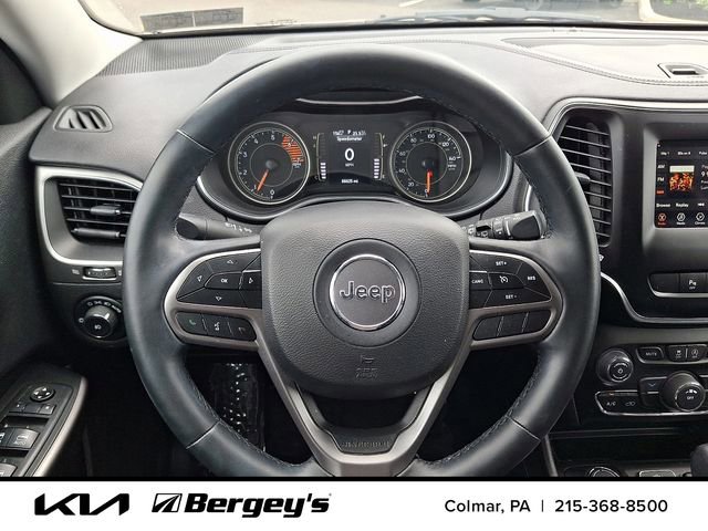 Used 2019 Jeep Cherokee Latitude Plus w/ Cold Weather Group AWD/4WD image 20