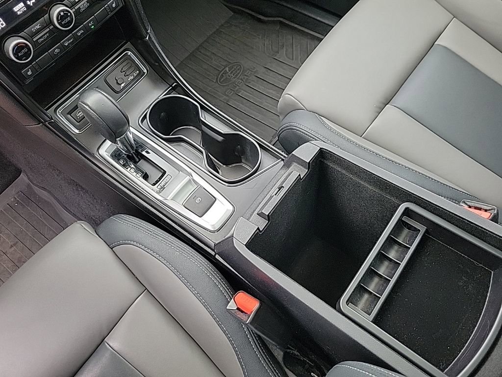 Used 2022 Subaru Ascent Onyx Edition image 10