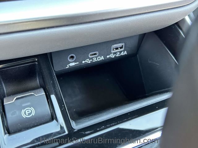 Used 2025 Subaru Outback Premium w/ Popular Package #1A image 21