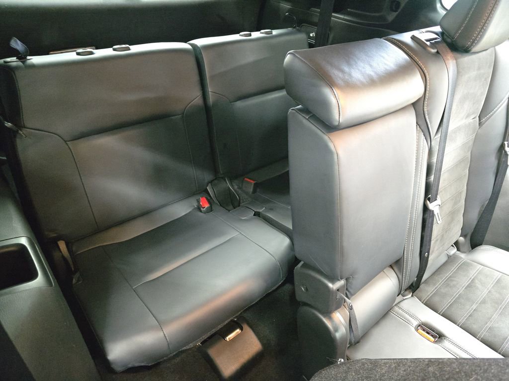Used 2024 Mitsubishi Outlander SE AWD/4WD image 12