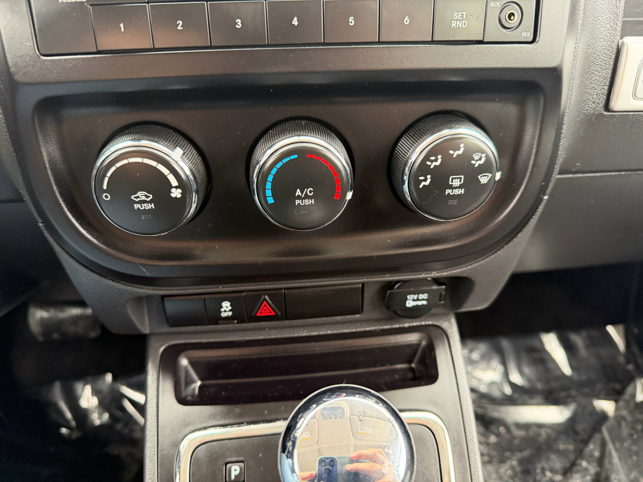 Used 2014 Jeep Compass Sport w/ Power Value Group image 12