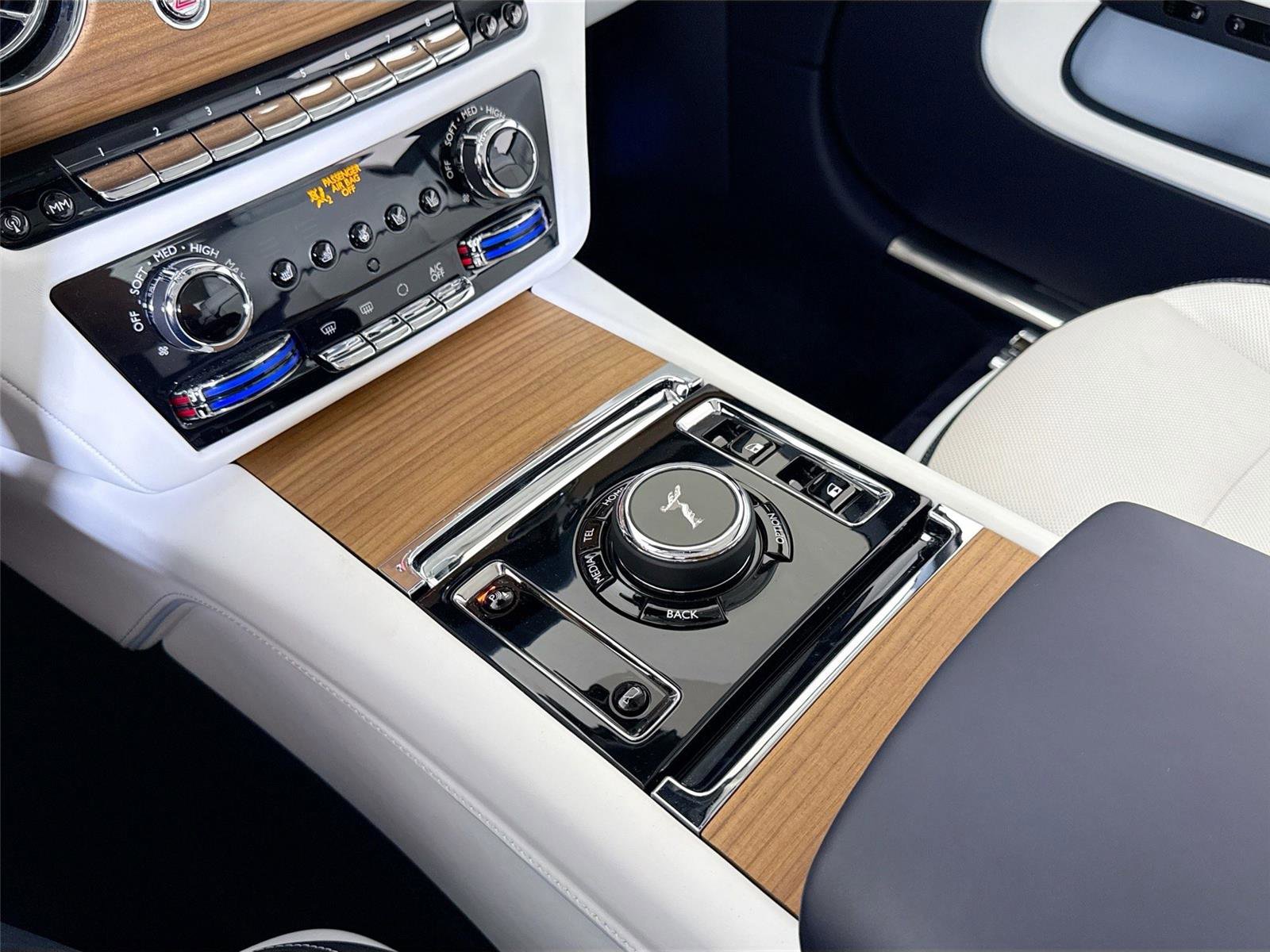 Used 2024 Rolls-Royce Spectre w/ Spectre Launch Package AWD/4WD image 21