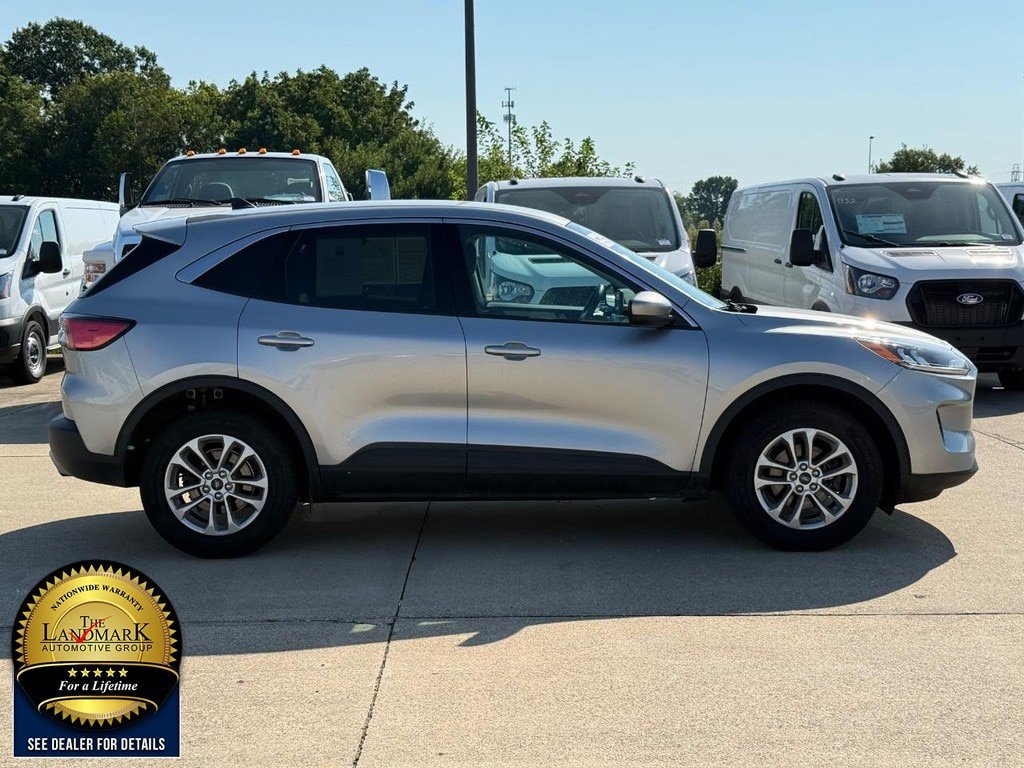 Used 2021 Ford Escape SE AWD/4WD image 4