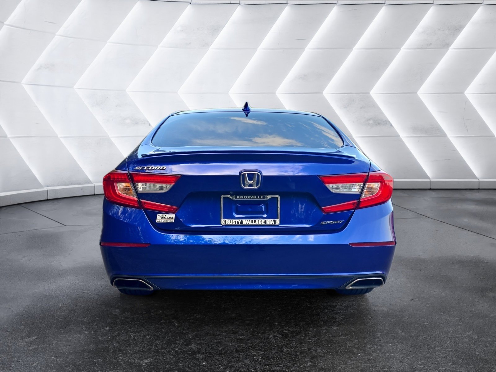 Used 2019 Honda Accord Sport image 4