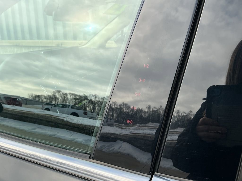 Used 2023 Lincoln Corsair Grand Touring w/ Equipment Group 302A image 7