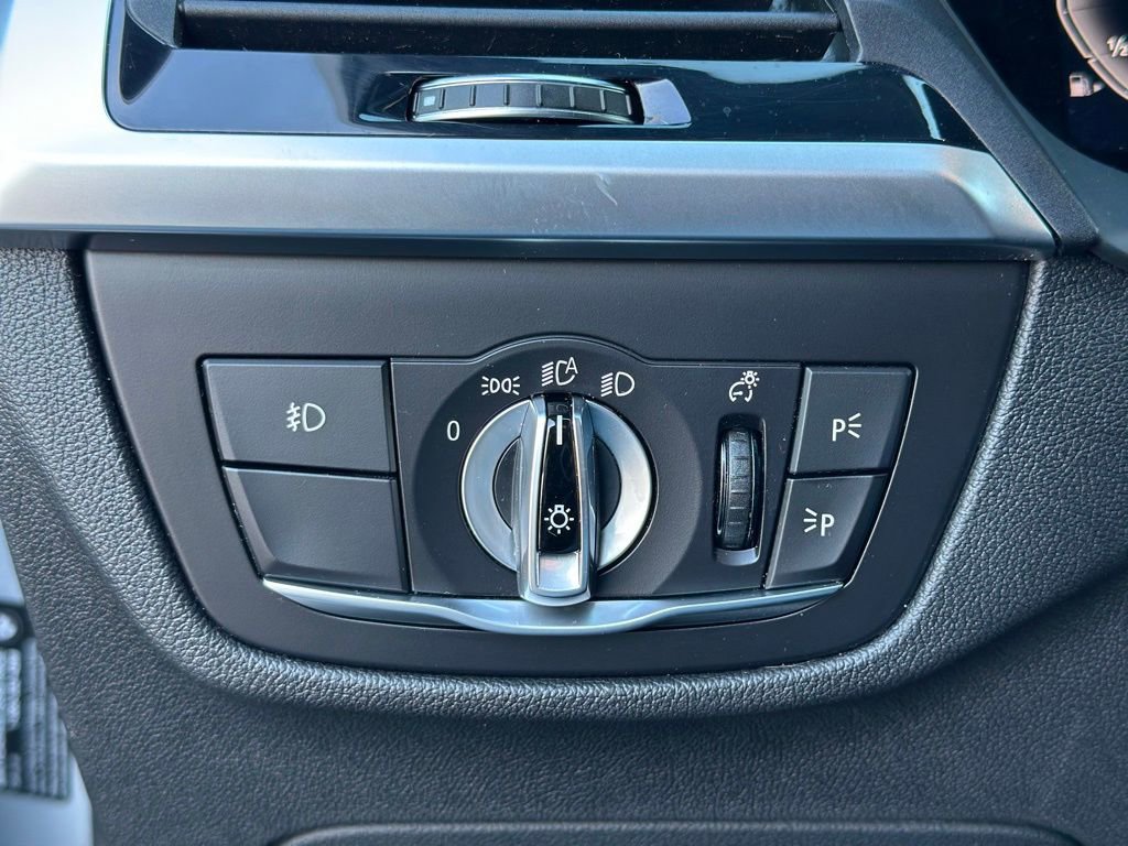 Used 2021 BMW X3 xDrive30i w/ Premium Package image 37