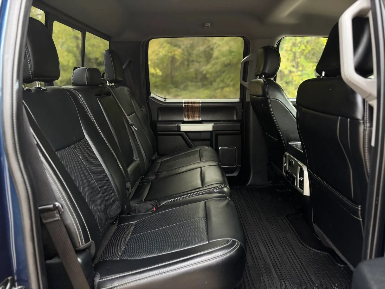 Used 2019 Ford F150 Lariat AWD/4WD image 18