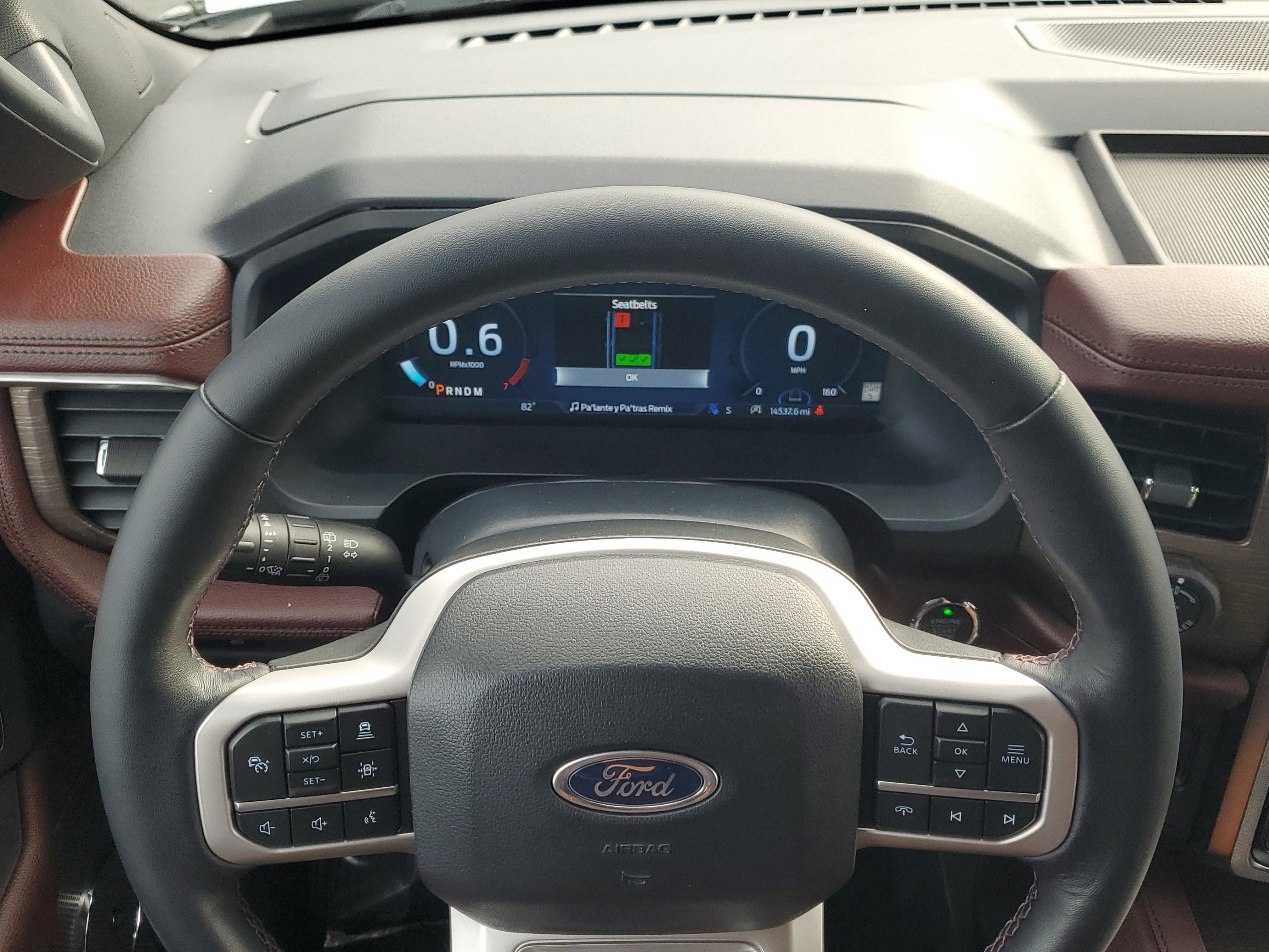 Used 2024 Ford Expedition Limited image 24