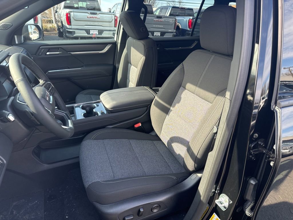 New 2025 GMC Acadia Elevation AWD/4WD image 10