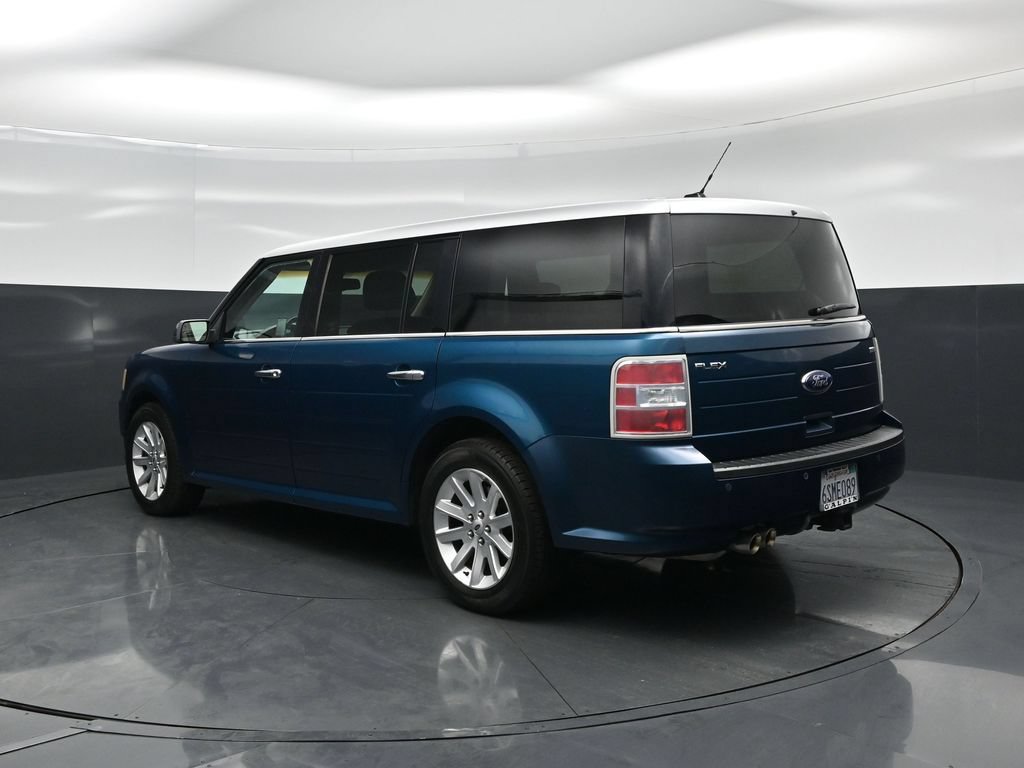 Used 2011 Ford Flex SEL FWD image 6