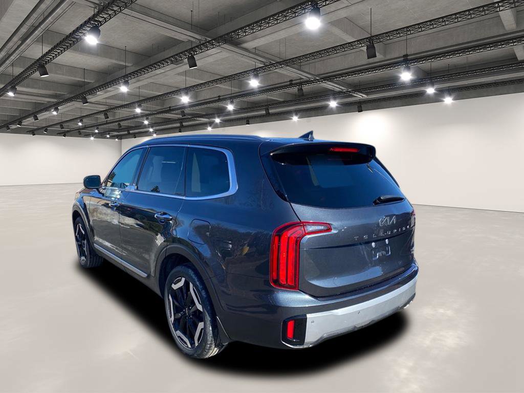Used 2023 Kia Telluride S w/ S Sunroof Package image 6