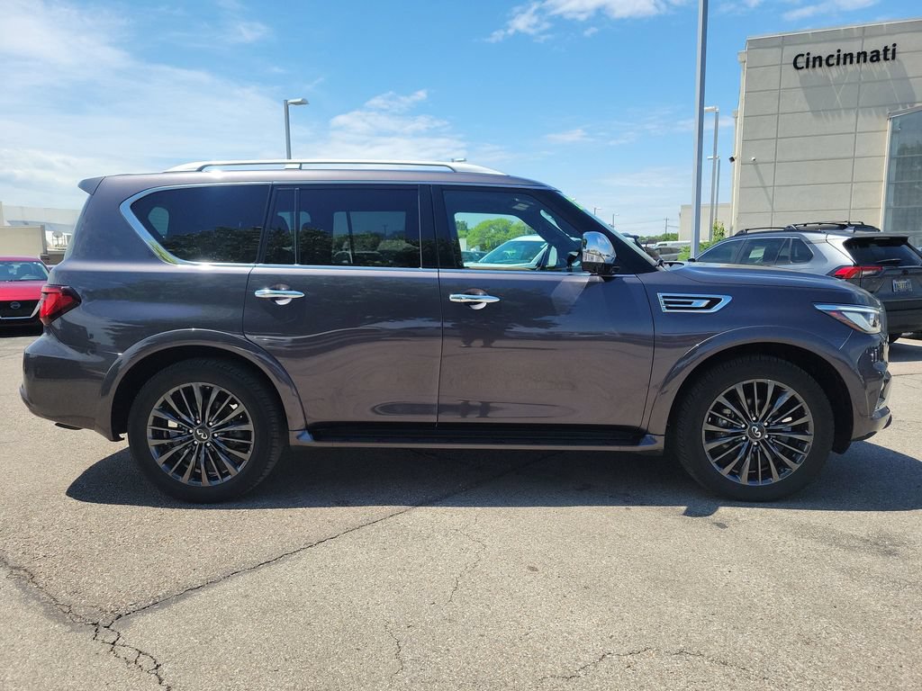 Used 2023 INFINITI QX80 Sensory w/ Cargo Package AWD/4WD image 6