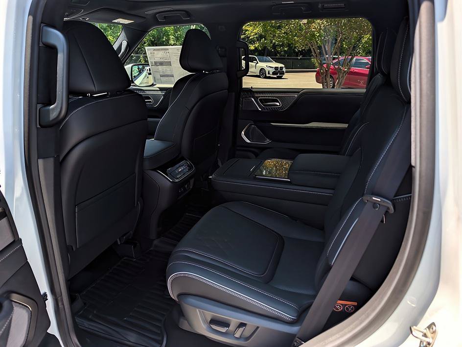 New 2027 INFINITI QX80 Autograph AWD/4WD image 12