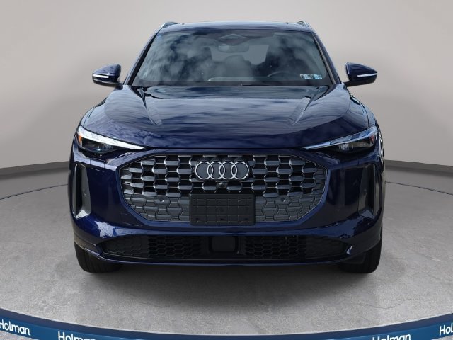 Certified 2025 Audi Q5 Premium w/ Convenience Package AWD/4WD image 3