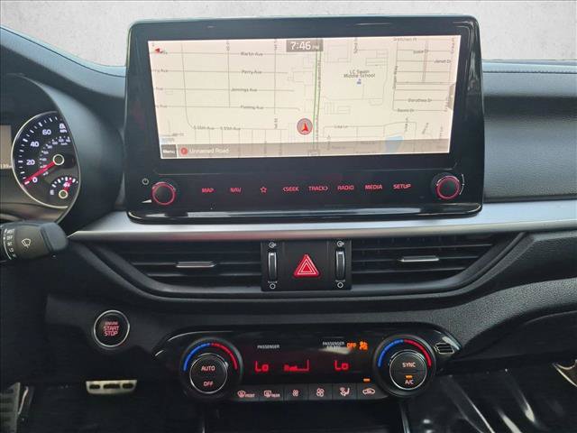Used 2022 Kia Forte GT-Line w/ GT-Line Technology Package FWD image 15