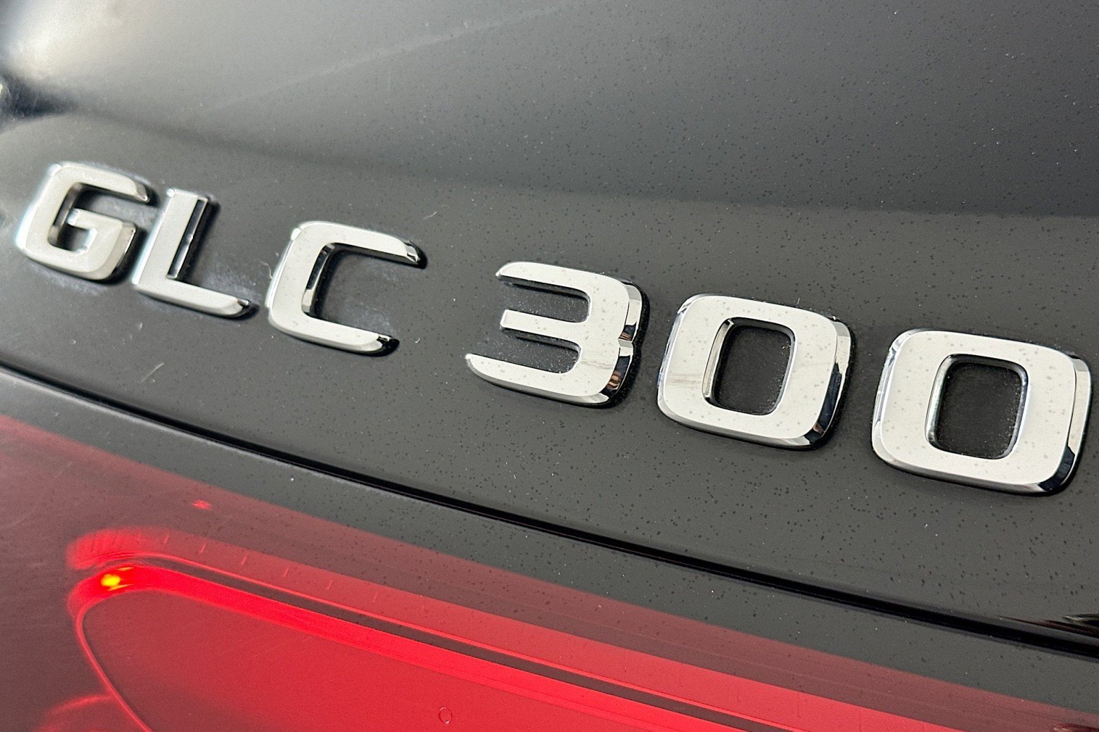 Used 2023 Mercedes-Benz GLC 300 image 10