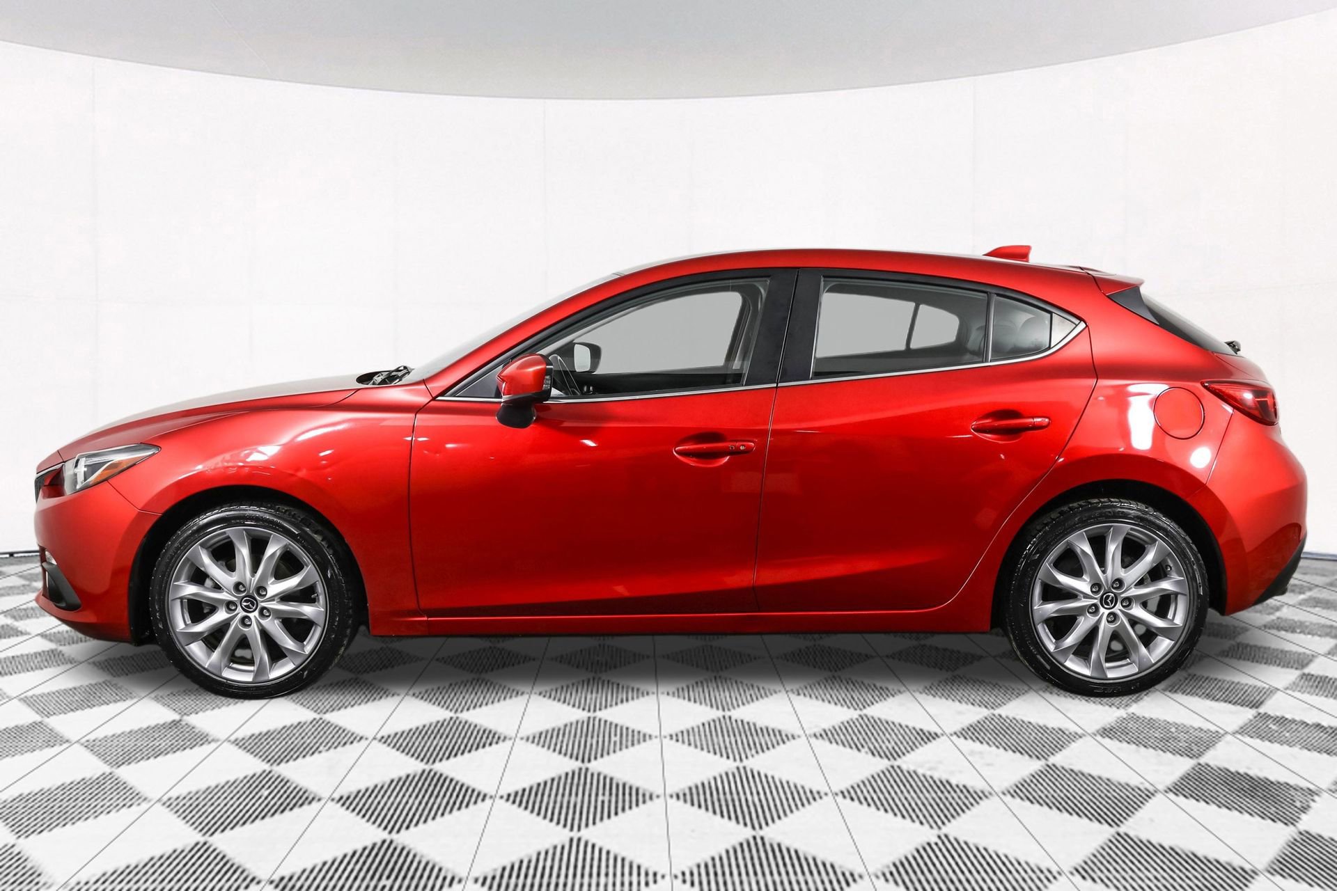 Used 2014 MAZDA MAZDA3 s Touring image 22