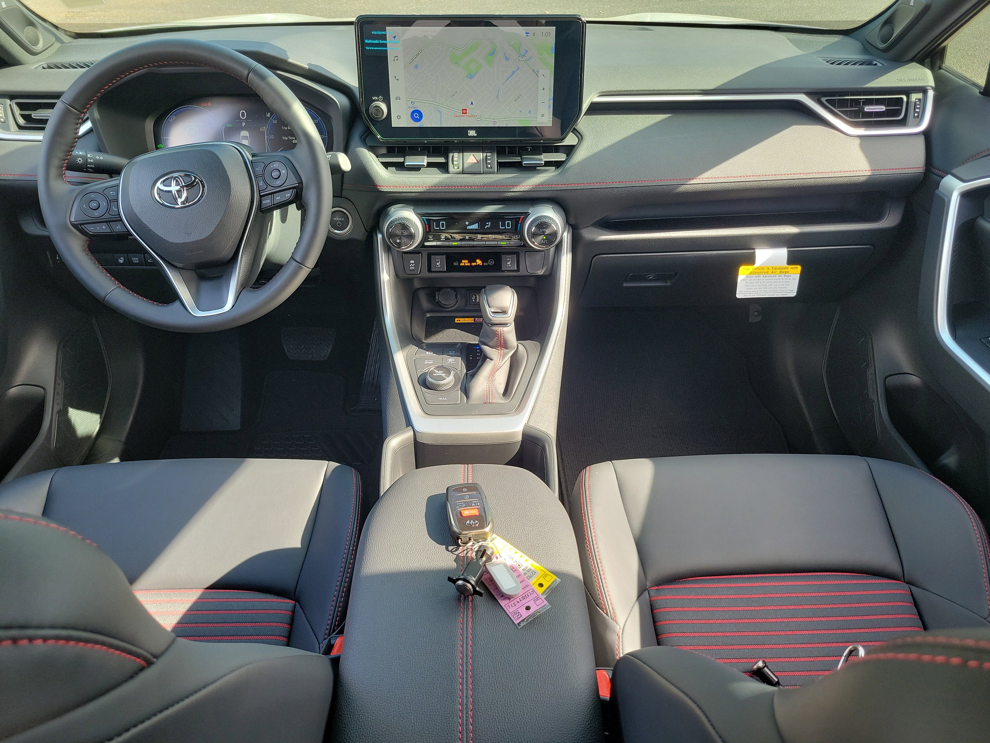 Used 2025 Toyota RAV4 XSE image 14