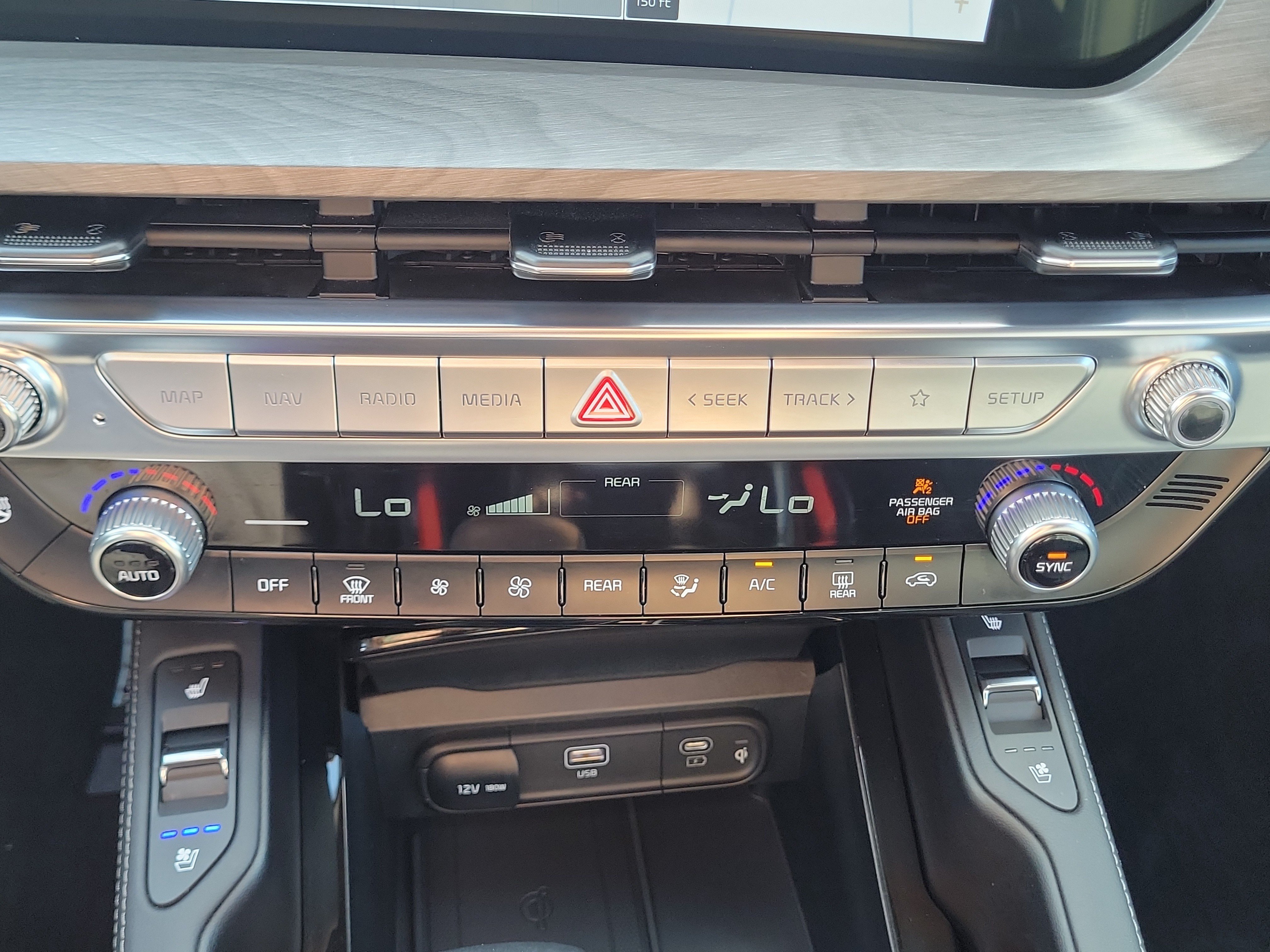 Certified 2025 Kia Telluride SX Prestige X-Line AWD/4WD image 36