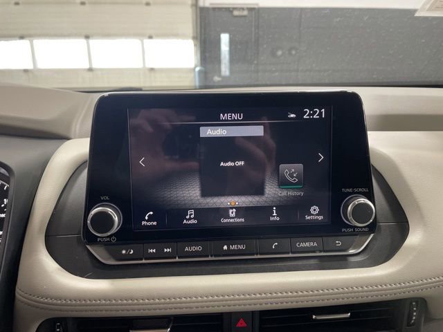 Certified 2023 Nissan Rogue SV image 18