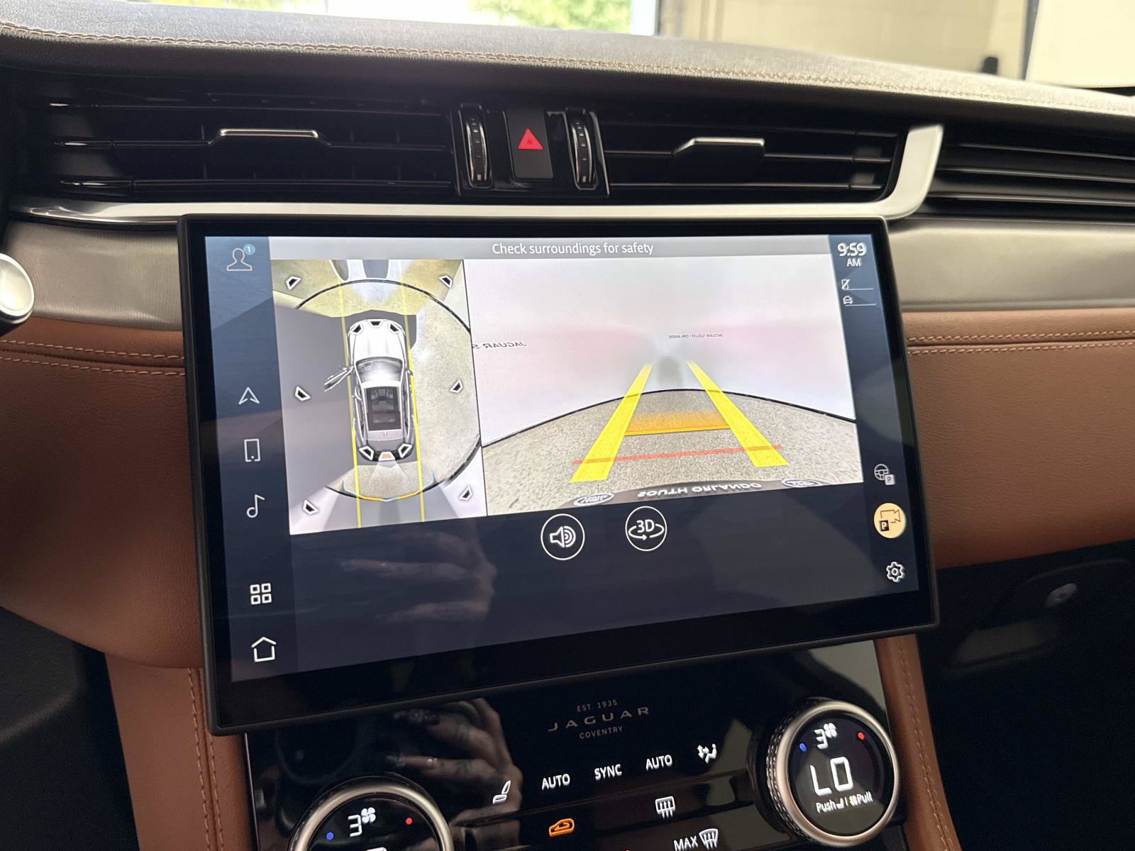 Certified 2026 Jaguar F-PACE R-Dynamic S AWD/4WD image 25
