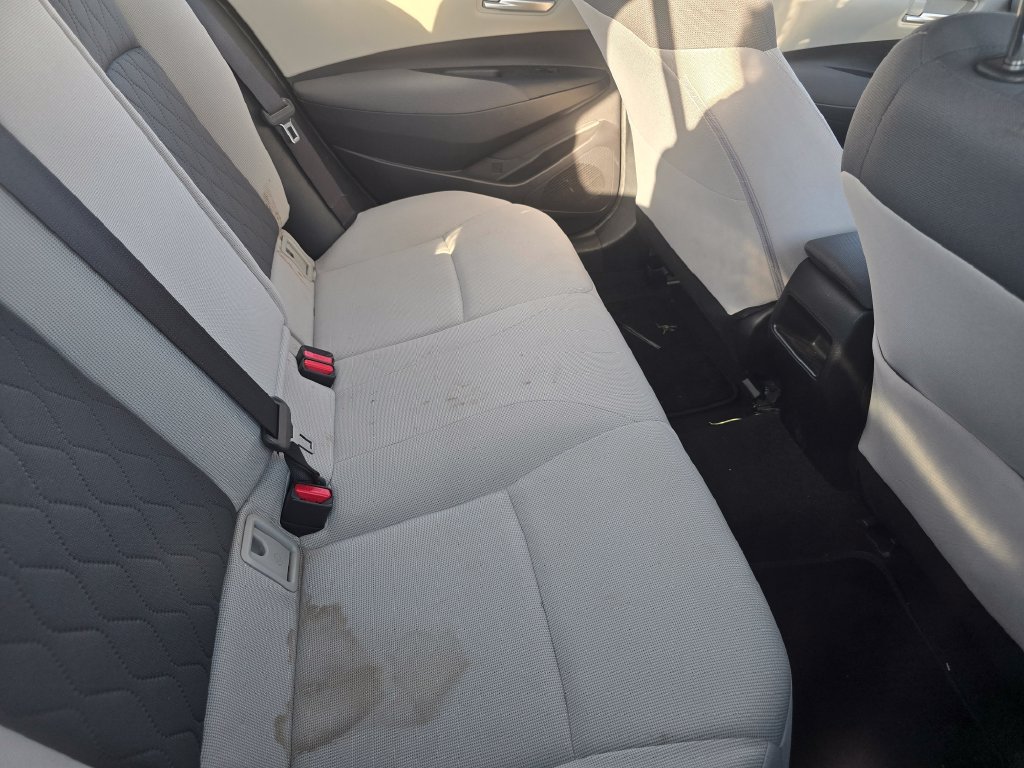 Used 2020 Toyota Corolla LE FWD image 13